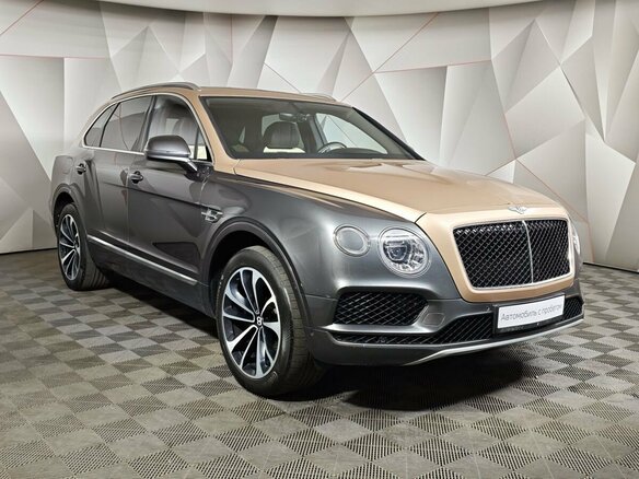 2018 Bentley Bentayga I, серый, 8119000 рублей - вид 2