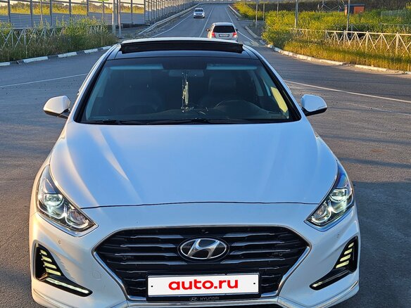 2017 Hyundai Sonata VII (LF), белый, 1820000 рублей - вид 3