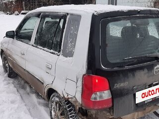 2002 Mazda Demio I (DW), белый, 130000 рублей, вид 4