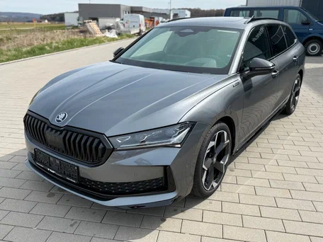 2026 Skoda Superb IV, серый, 7300000 рублей, вид 1