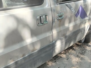 2006 Hyundai H-1 I Рестайлинг, серебристый, 420000 рублей, вид 5