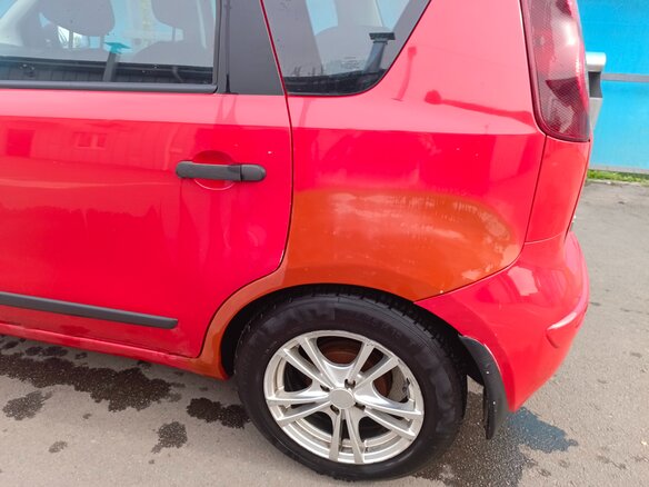 2009 Nissan Note I Рестайлинг, красный, 450000 рублей - вид 11