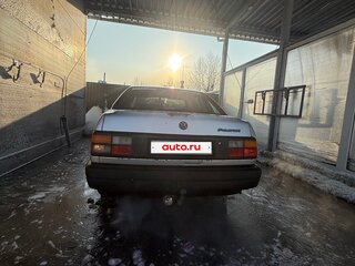 1988 Volkswagen Passat B3, серебристый, 75000 рублей, вид 3