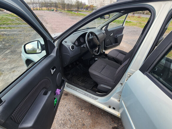 2007 Renault Logan I, серебристый, 420000 рублей - вид 25