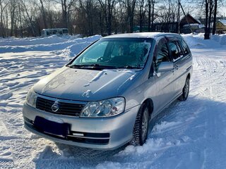 2002 Nissan Liberty, серебристый, 490000 рублей, вид 2