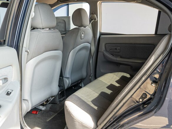 2005 Hyundai Elantra III (XD2) Рестайлинг, синий - вид 10