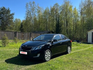 2014 Kia Rio 6-speed III, чёрный, 890000 рублей, вид 3
