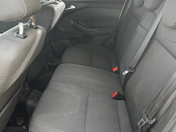 2011 Ford Focus III, серебристый, 800000 рублей - вид 13
