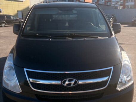 2011 Hyundai Grand Starex, чёрный, 900000 рублей, вид 3