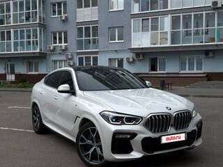 2020 BMW X6 40i III (G06), белый, 7690000 рублей, вид 1