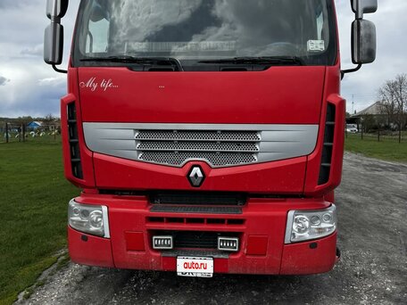 2012 Renault Premium, красный, 2250000 рублей, вид 2