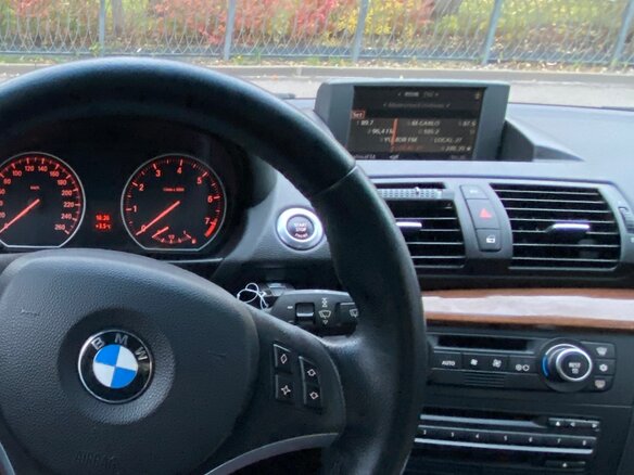 2008 BMW 1 серии 125i I (E81/E82/E87/E88) Рестайлинг, красный - вид 5