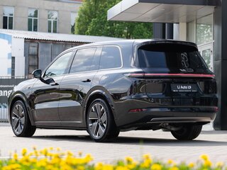 2025 Li Auto (Lixiang) L9 52.3 kWh I Рестайлинг, чёрный, 11990000 рублей, вид 5