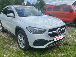 2020 Mercedes-Benz GLA 200 II (H247), белый, 3200000 рублей, вид 2