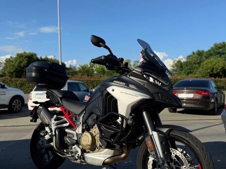 2021 Ducati Multistrada V4, серый, 1790000 рублей, вид 4