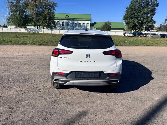 2024 Buick Encore GX I Рестайлинг, белый - вид 4