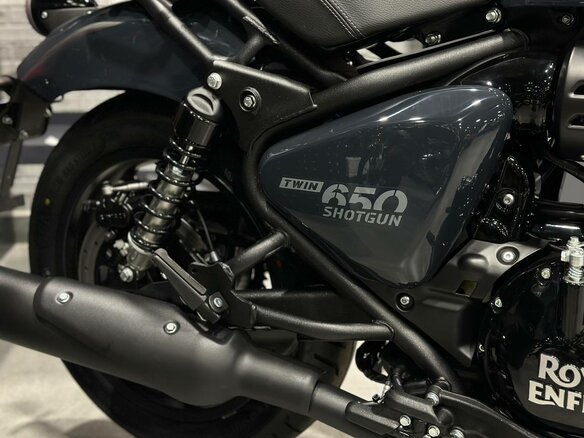 2026 Royal Enfield Shotgun, чёрный, 722000 рублей - вид 20
