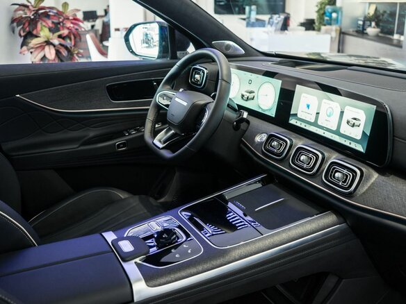2025 Jaecoo J8, серебристый, 4569000 рублей - вид 15