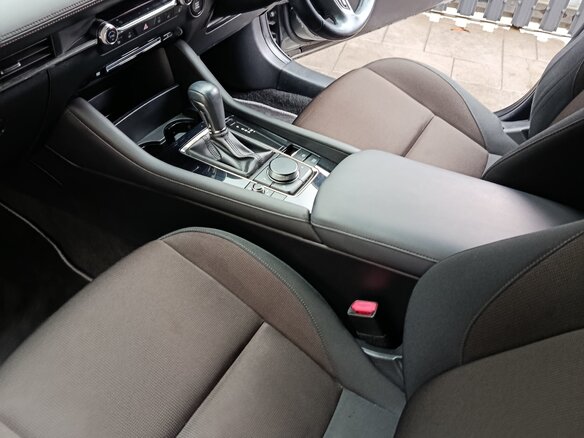 2021 Mazda 3 IV (BP), серый - вид 10