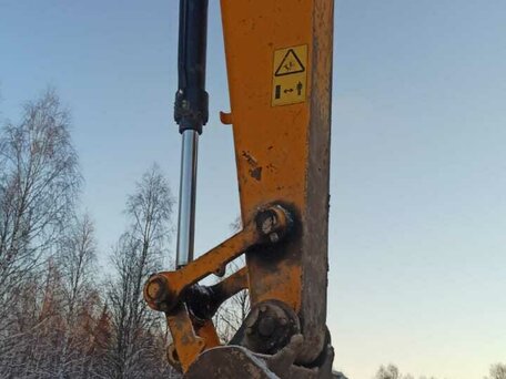 2018 JCB JS220, жёлтый, 6000000 рублей, вид 5