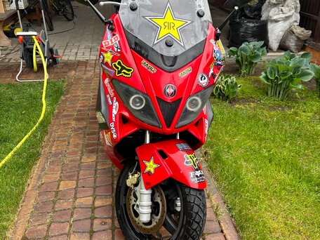 2009 Gilera Supersport, красный, 200000 рублей, вид 1
