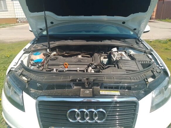 2011 Audi A3 II (8P) Рестайлинг 2, белый, 880000 рублей - вид 12