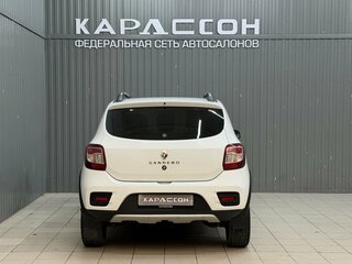 2019 Renault Sandero Stepway II Рестайлинг, белый, 930000 рублей, вид 4