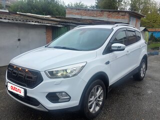 2018 Ford Kuga II Рестайлинг, белый, 1850000 рублей, вид 1