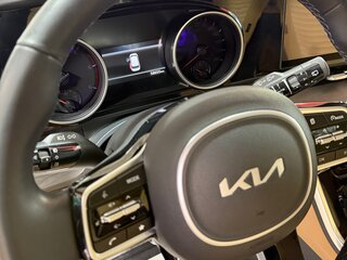 2022 Kia Carnival IV, белый, 5100000 рублей, вид 5