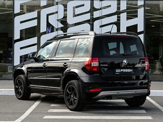 2015 Skoda Yeti I Рестайлинг, чёрный, 899000 рублей, вид 2