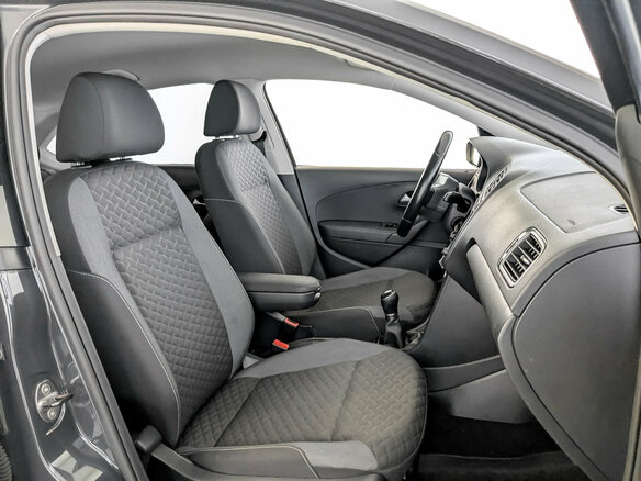 2018 Volkswagen Polo V Рестайлинг, серый, 1020000 рублей - вид 22