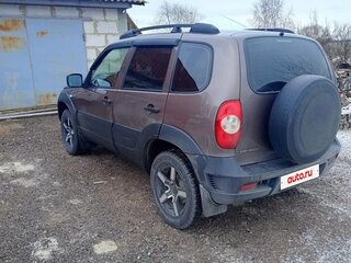 2018 Chevrolet Niva I Рестайлинг, коричневый, 785000 рублей, вид 4