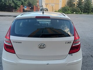 2011 Hyundai i30 I Рестайлинг, белый, 600000 рублей, вид 3
