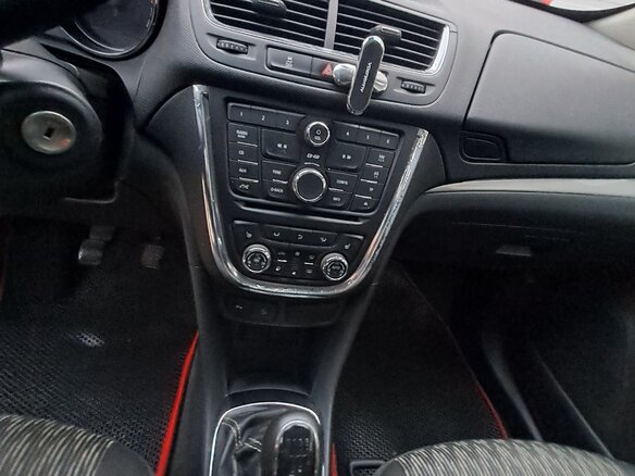 2013 Opel Mokka I, чёрный - вид 14