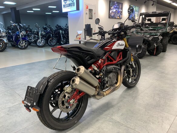 2019 Indian FTR 1200, чёрный, 1100000 рублей - вид 5