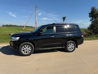 2018 Toyota Land Cruiser 200 Series Рестайлинг 2, чёрный, 6500000 рублей, вид 3