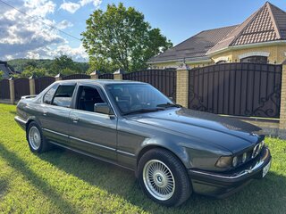 1987 BMW 7 серии 735i II (E32), серый, 1000000 рублей, вид 3
