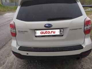 2013 Subaru Forester IV, белый, 1400000 рублей, вид 3