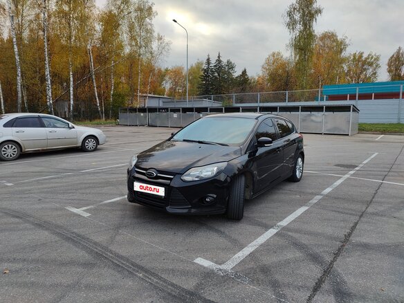 2011 Ford Focus III, чёрный, 600000 рублей - вид 1