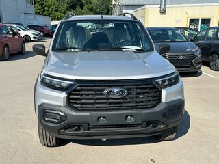 2026 Lada (ВАЗ) Niva Travel I Рестайлинг, серебристый, 1737000 рублей, вид 2
