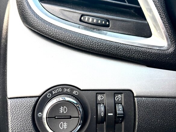 2014 Opel Mokka I, коричневый, 970000 рублей - вид 11