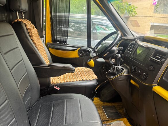 2011 Ford Transit, жёлтый, 650000 рублей - вид 5
