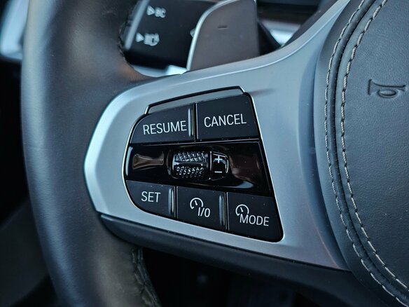 2024 BMW X6 30d III (G06) Рестайлинг, чёрный - вид 30