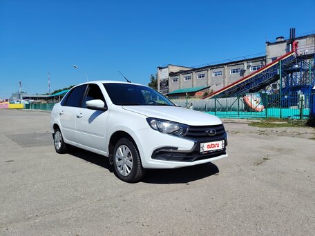 2023 Lada (ВАЗ) Granta I Рестайлинг, белый, 565000 рублей, вид 4
