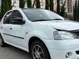 2005 Renault Logan I, белый, 240000 рублей, вид 2
