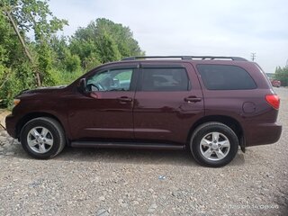 2009 Toyota Sequoia II, пурпурный, 3500000 рублей, вид 1