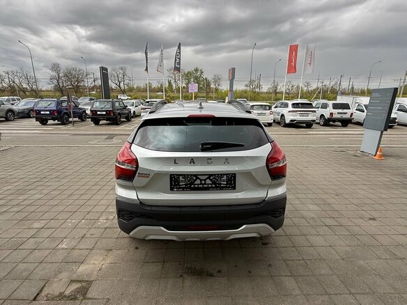 2026 Lada (ВАЗ) Iskra SW Cross, серебристый, 1847000 рублей - вид 3