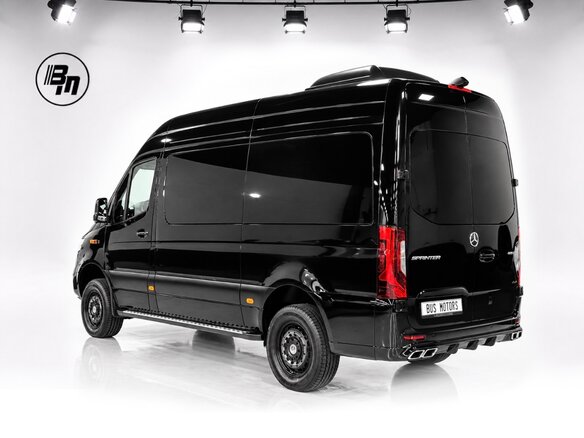 2025 Mercedes-Benz Sprinter, чёрный, 31990000 рублей - вид 3