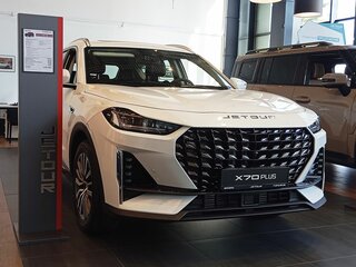 2026 Jetour X70+ I Рестайлинг, белый, 3499000 рублей, вид 4