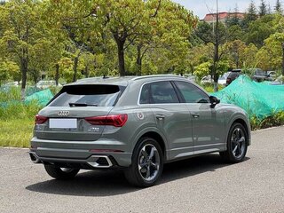 2022 Audi Q3 35 TFSI II (F3), серый, 1980000 рублей, вид 3